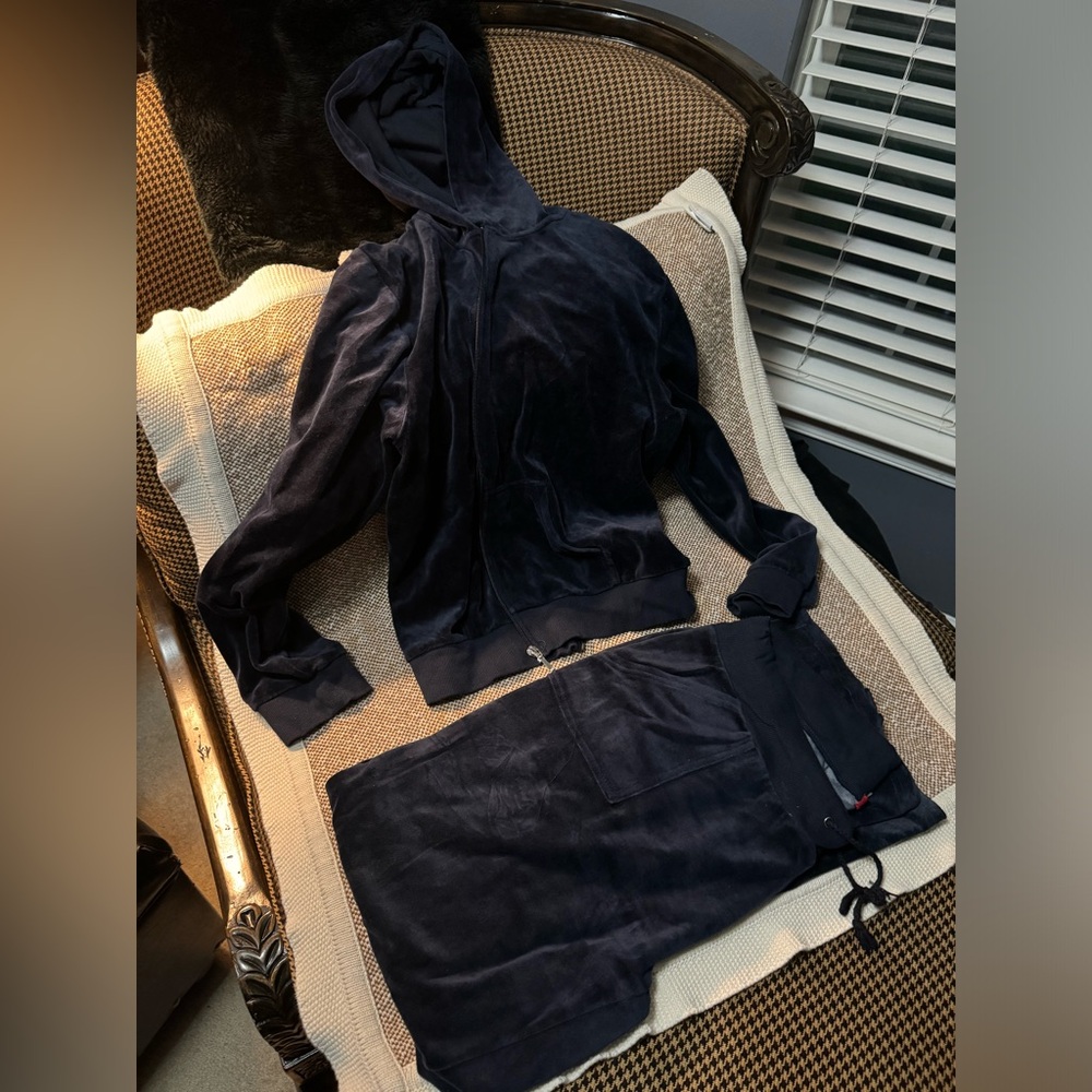 Veloir Navy Tracksuit